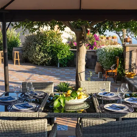 Nocleg ze śniadaniem Villacrapolla Amalfi Coast 3*