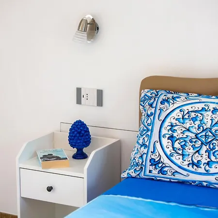 Frühstückspension Villacrapolla Sorrento 4*